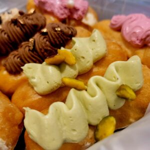 Mini eclair mix (nuts)