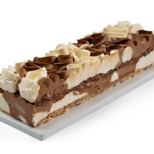 chocolate & vanilla Duet cake (nuts)